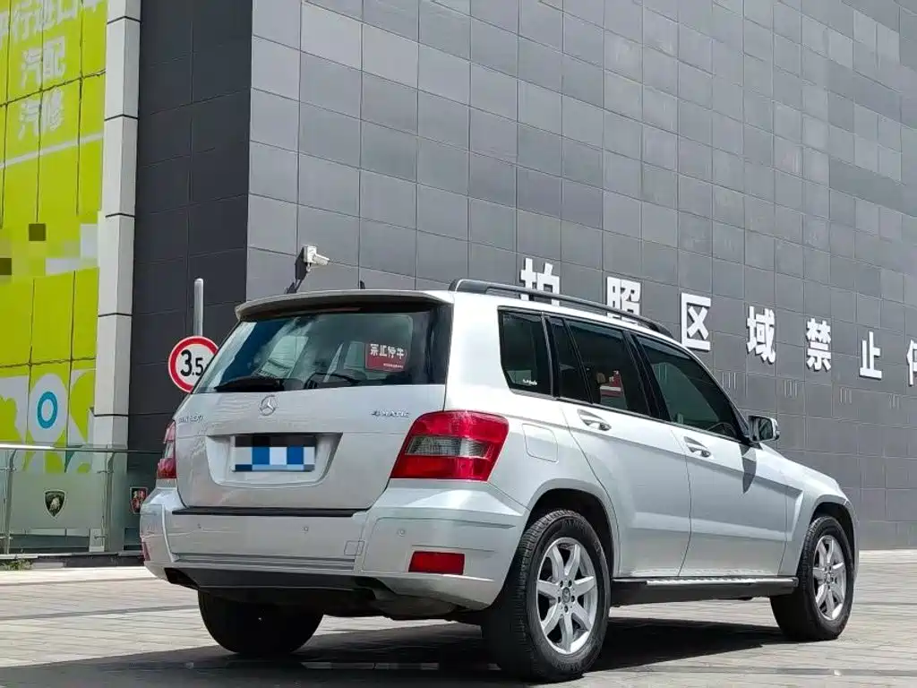 Mercedes-Benz GLK-Class (Import) — миниатюра 9