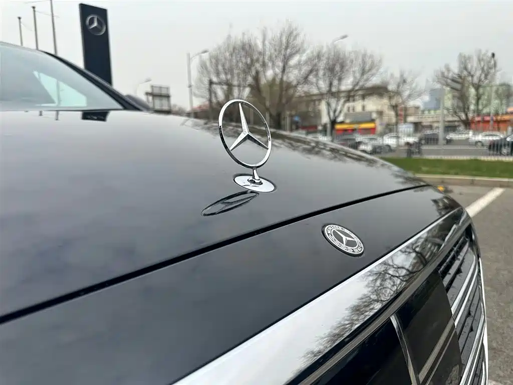 MERCEDES-BENZ S CLASS