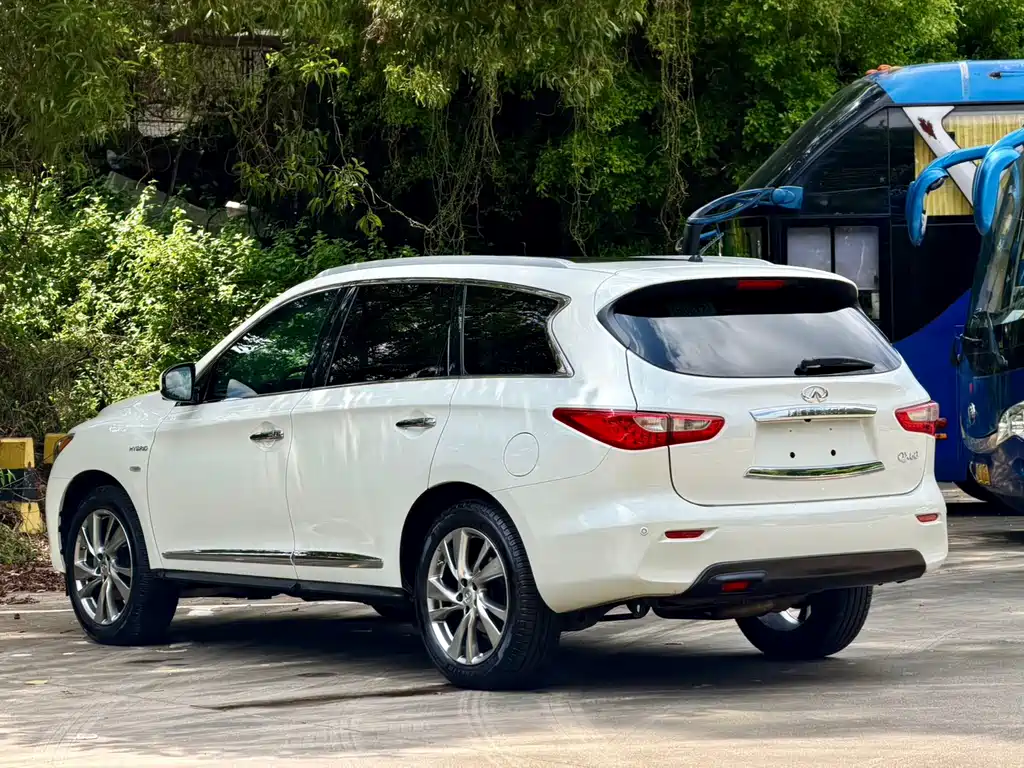 Infiniti QX60 2014 2.5 S/C Hybrid
