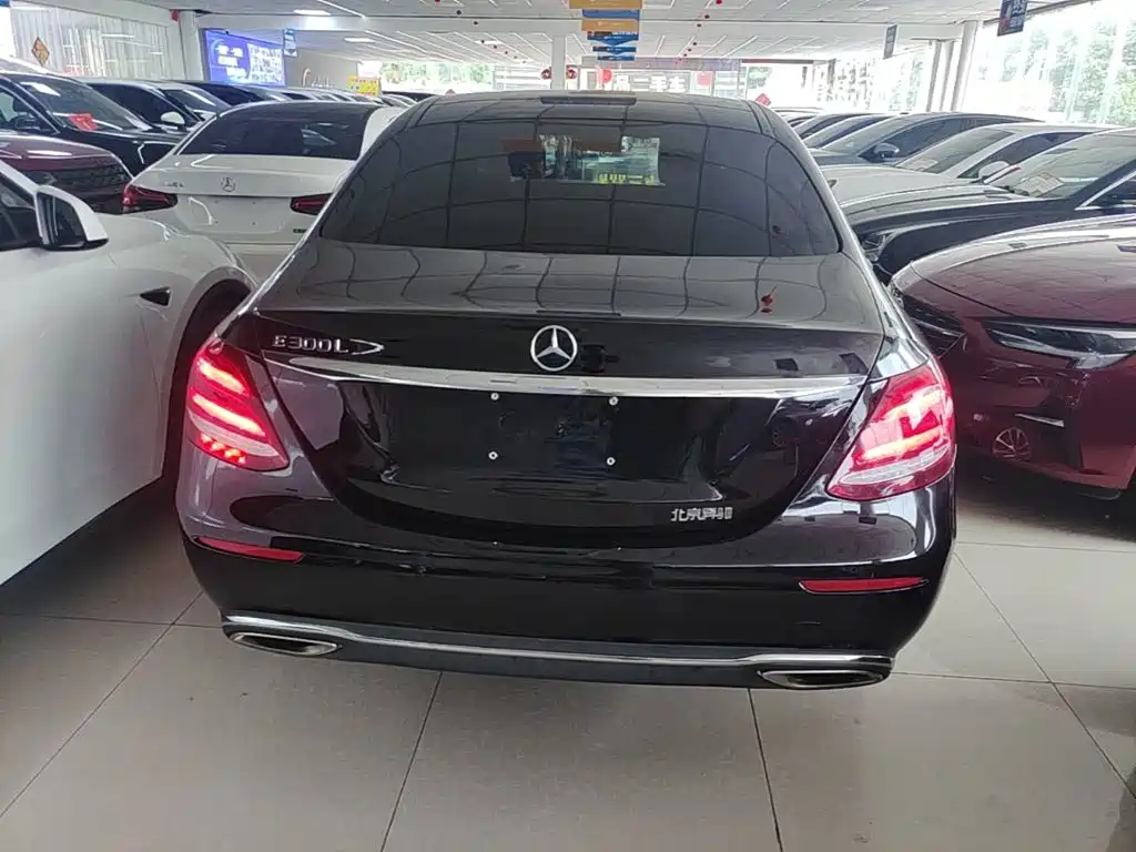 Mercedes-Benz E-Class E 2017 E 300 L Luxury