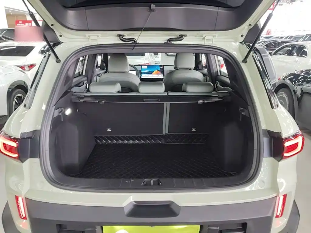 Geely Cowboy — миниатюра 19