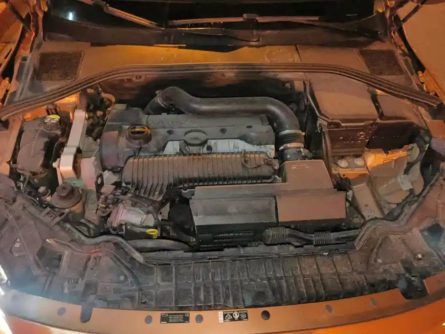 Volvo S60 (Import) — миниатюра 10