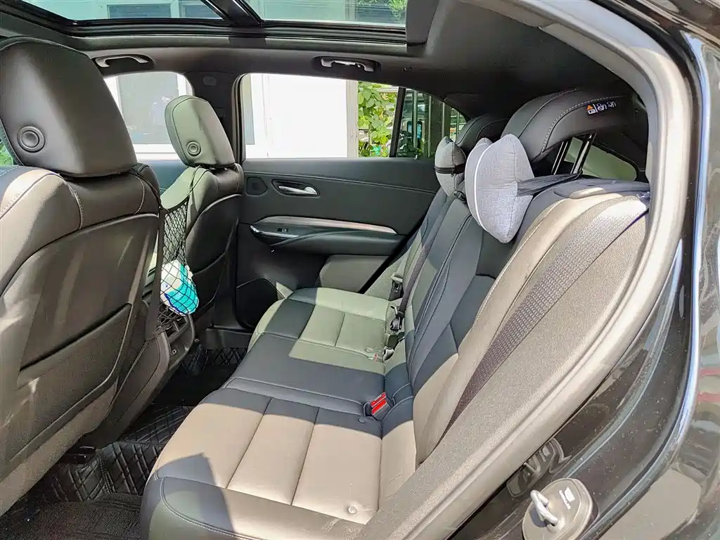 Cadillac XT4 2024 28T Luxury