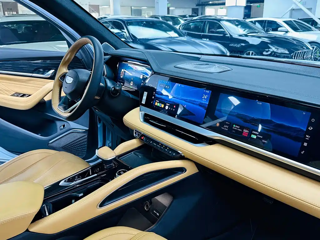 Geely Xingyue L EREV — миниатюра 7
