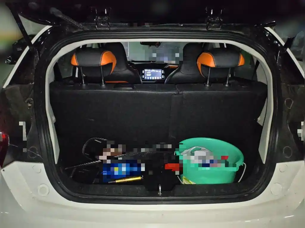 Geely Vision X1 — миниатюра 20