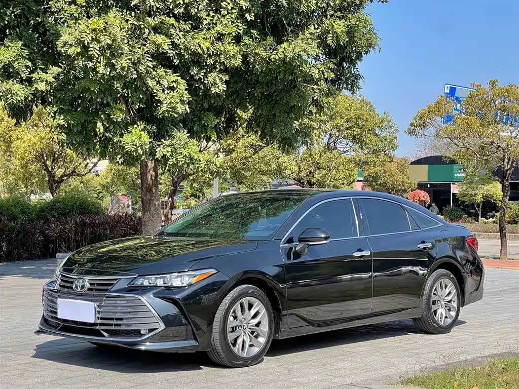 Toyota Avalon 2021