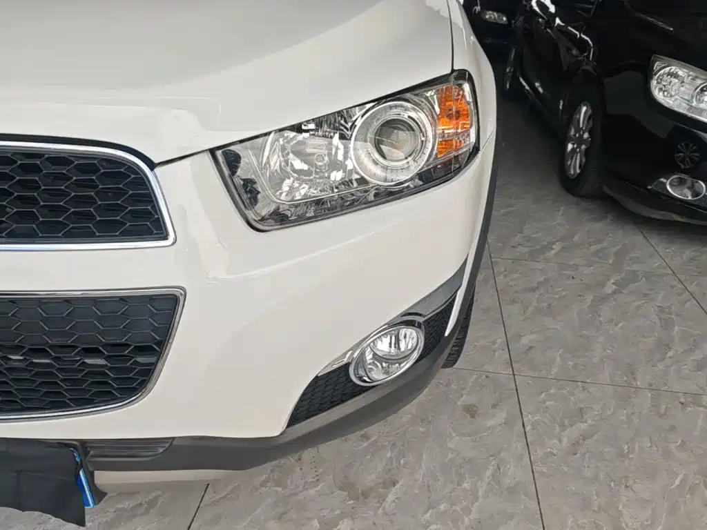 Chevrolet Captiva — миниатюра 24