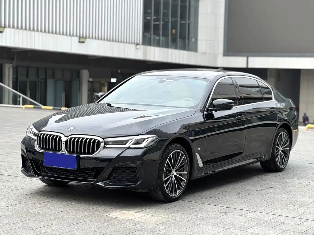 BMW 5 Series 2022