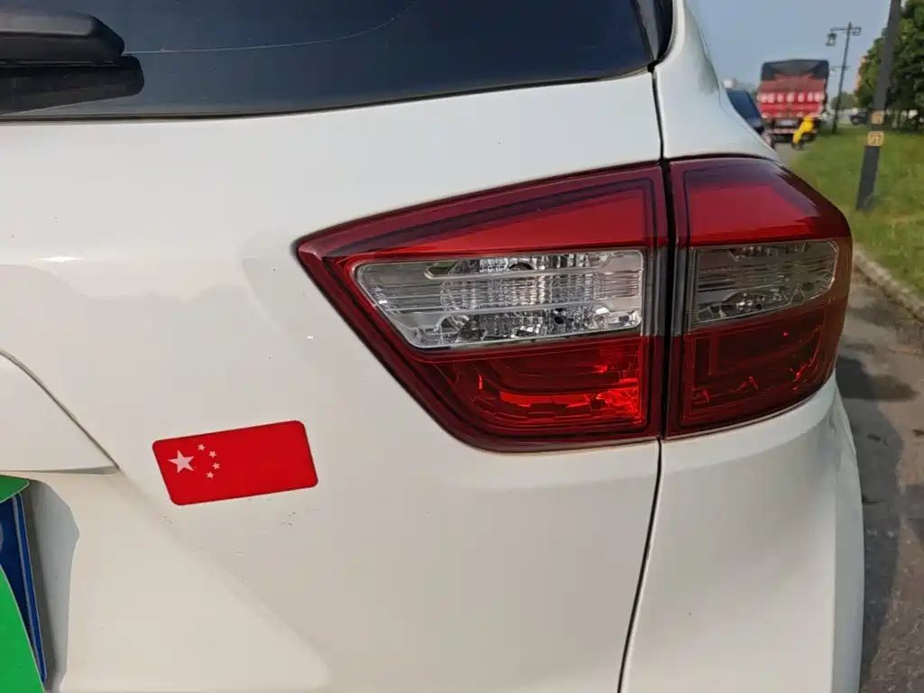 Changan CS15 — миниатюра 8