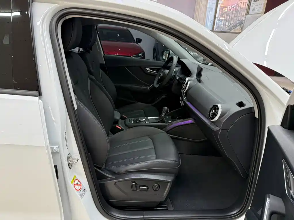 Audi Q2L — миниатюра 20