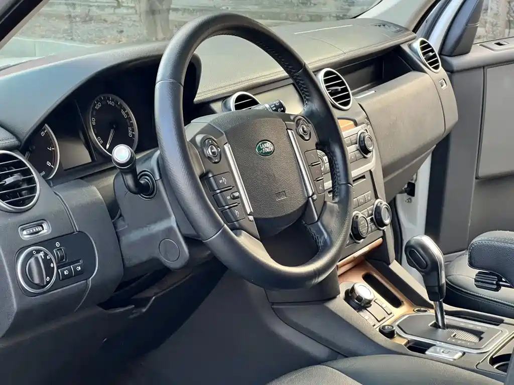 Land Rover Discovery — миниатюра 17