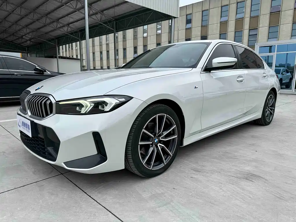 BMW 3 Series 2023
