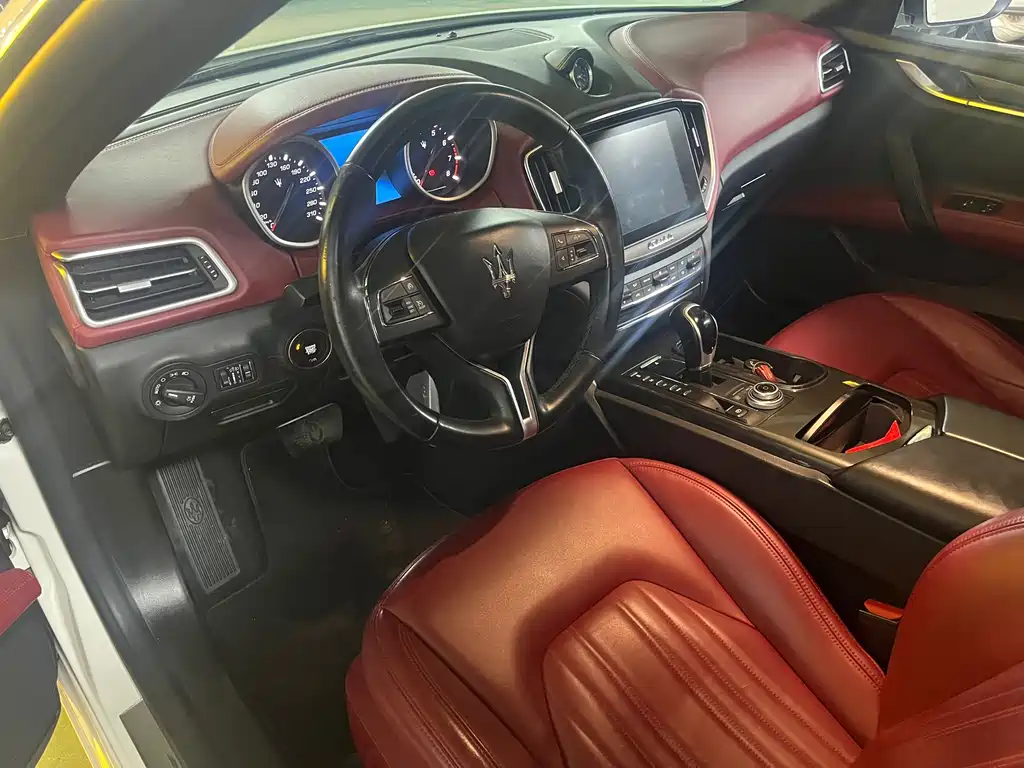Maserati Ghibli — миниатюра 4
