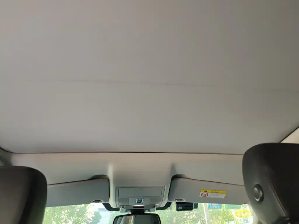 Land Rover Discovery Sport — миниатюра 19