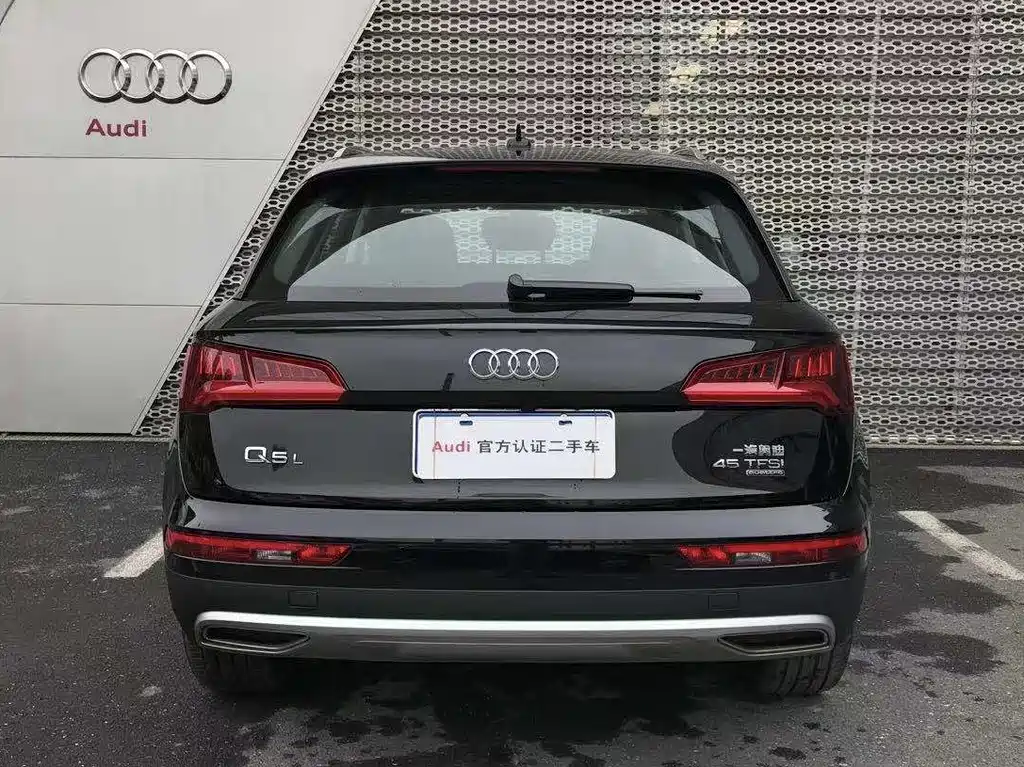 Audi Q5L — миниатюра 5