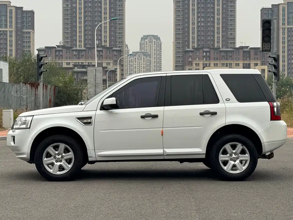 Land Rover Freelander 2 — миниатюра 9