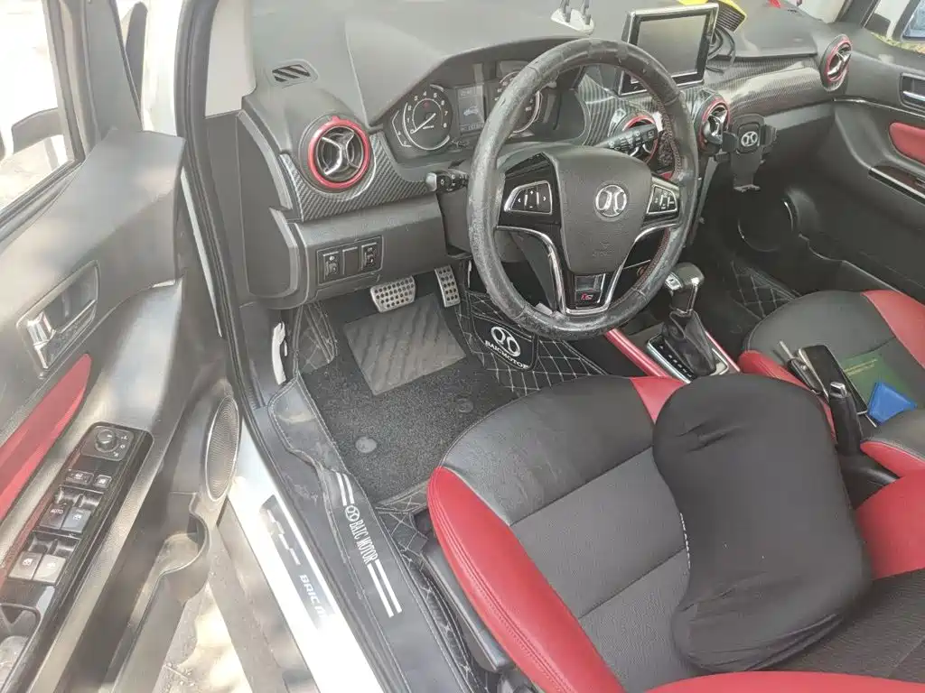 BAIC Senova X25 — миниатюра 12