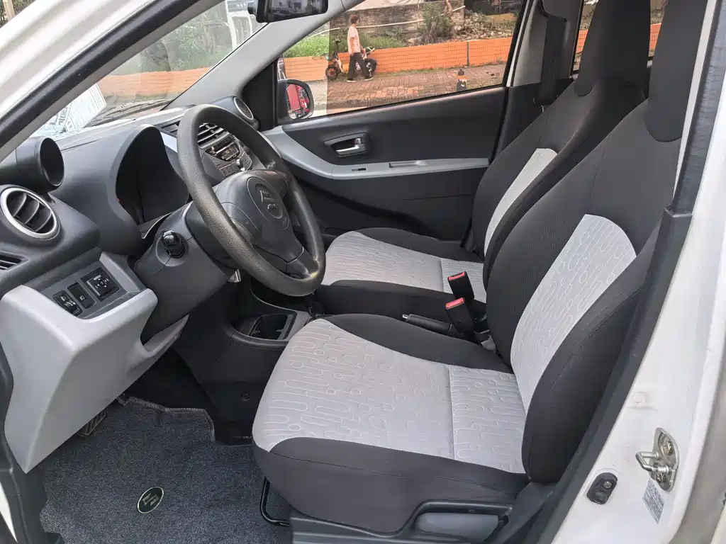 Suzuki Alto — миниатюра 10