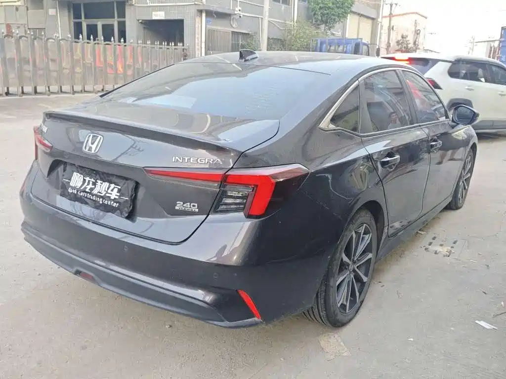 Honda Integra 2023 240TURBO CVT Smart