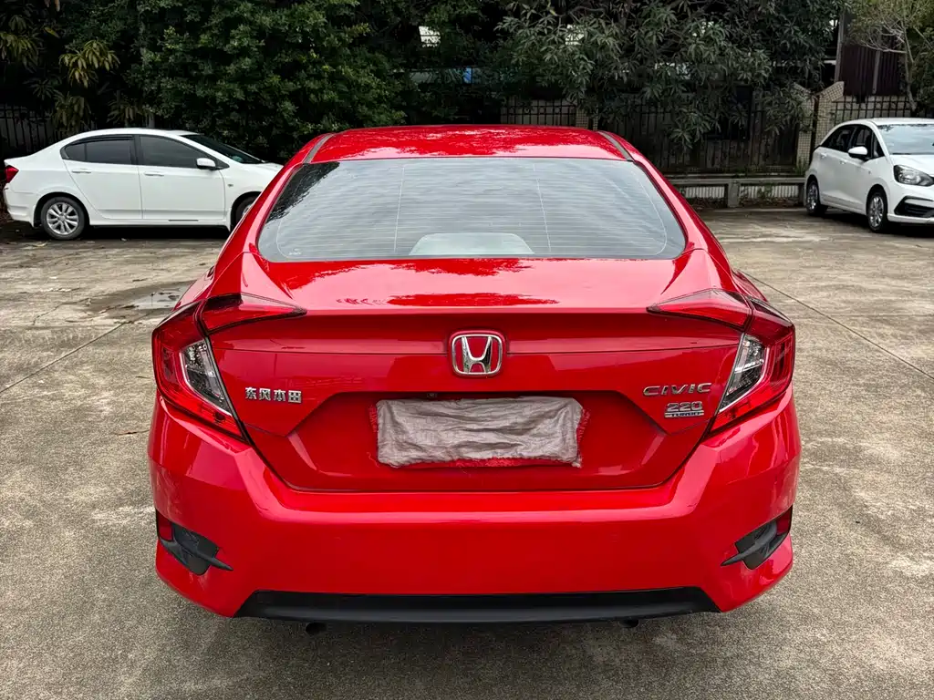 Honda Civic - фото 5