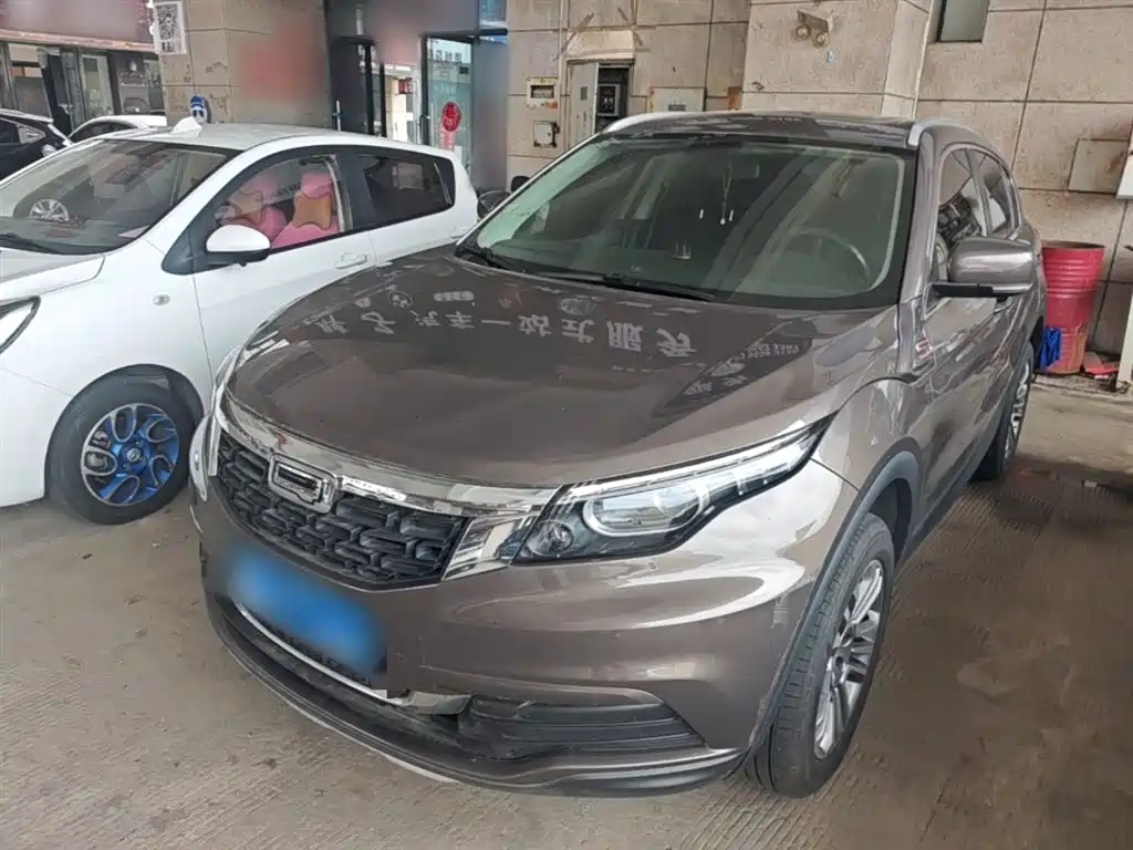 Qoros Qoros 5 2018
