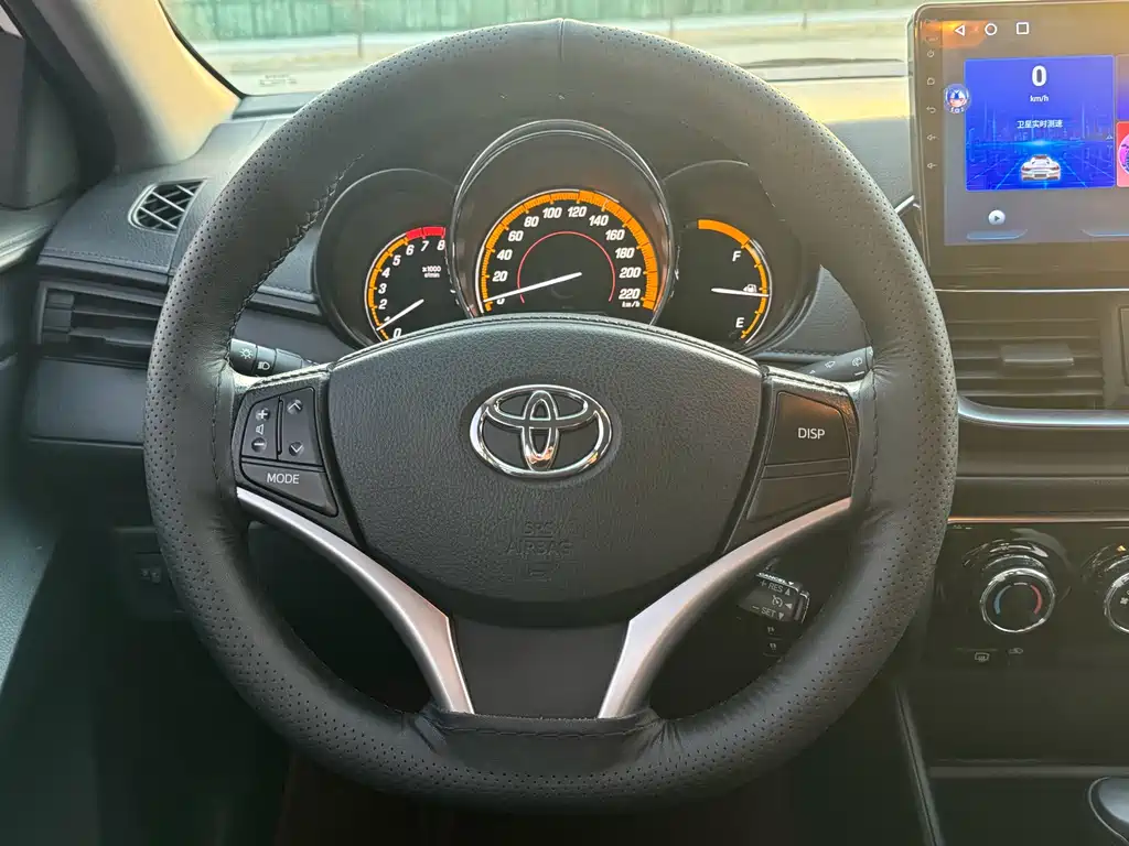 TOYOTA YARIS L ZHIXUAN