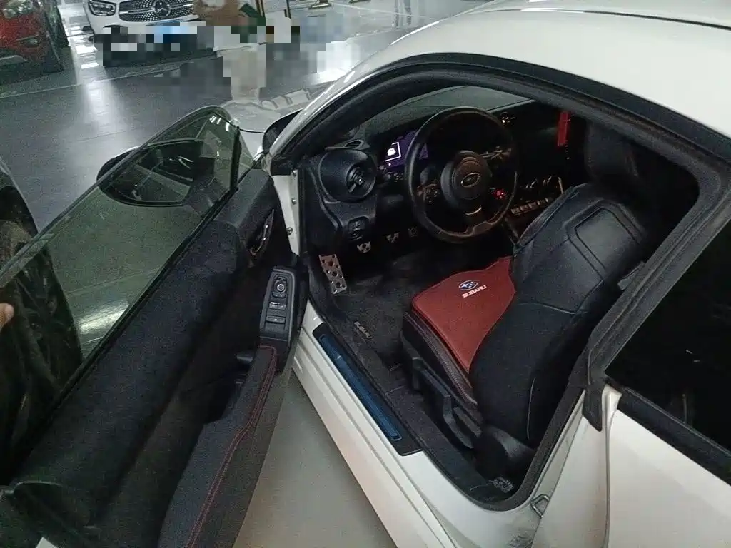 Subaru BRZ — миниатюра 12