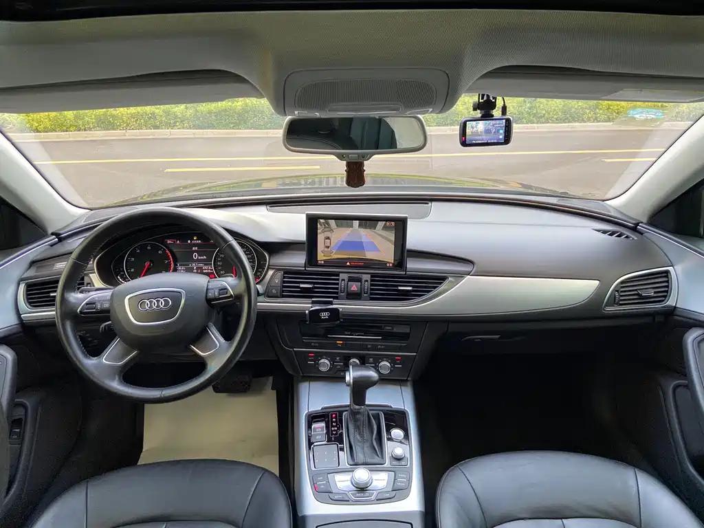 Audi A6L — миниатюра 11
