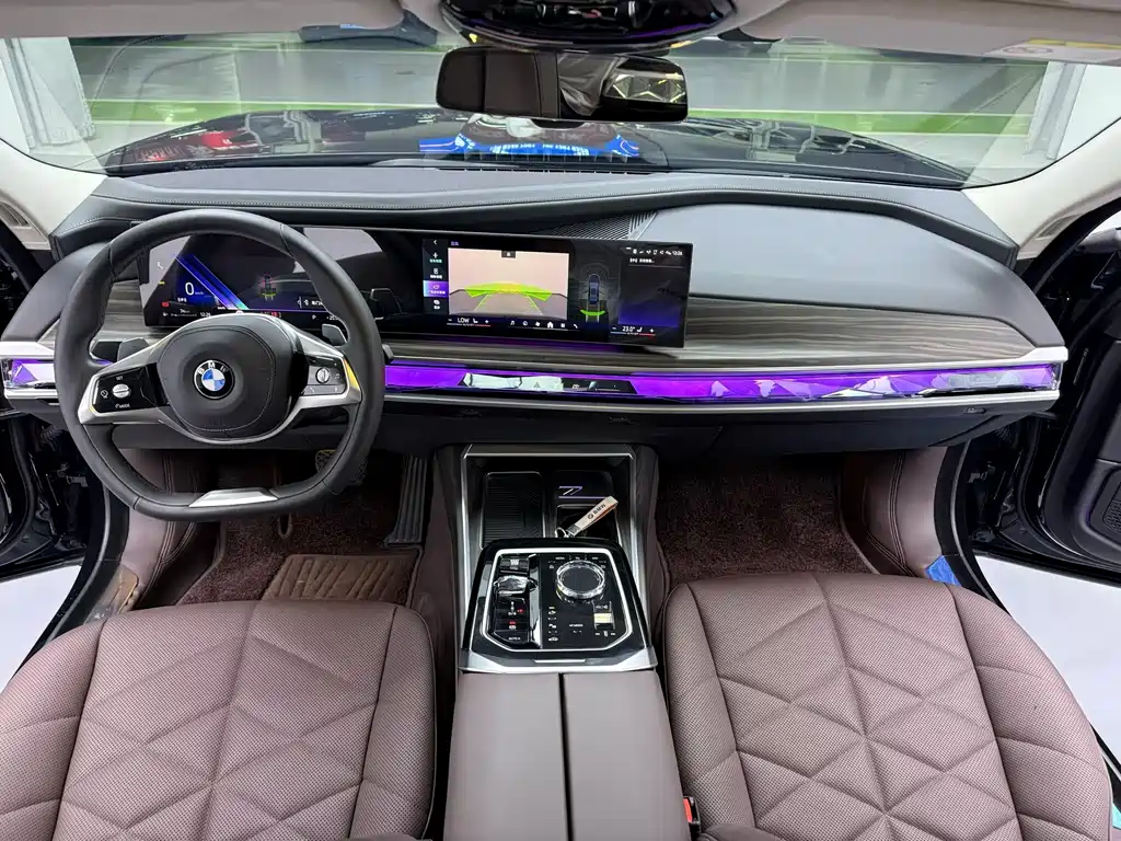 BMW 7 Series 7 2023 735Li Luxury