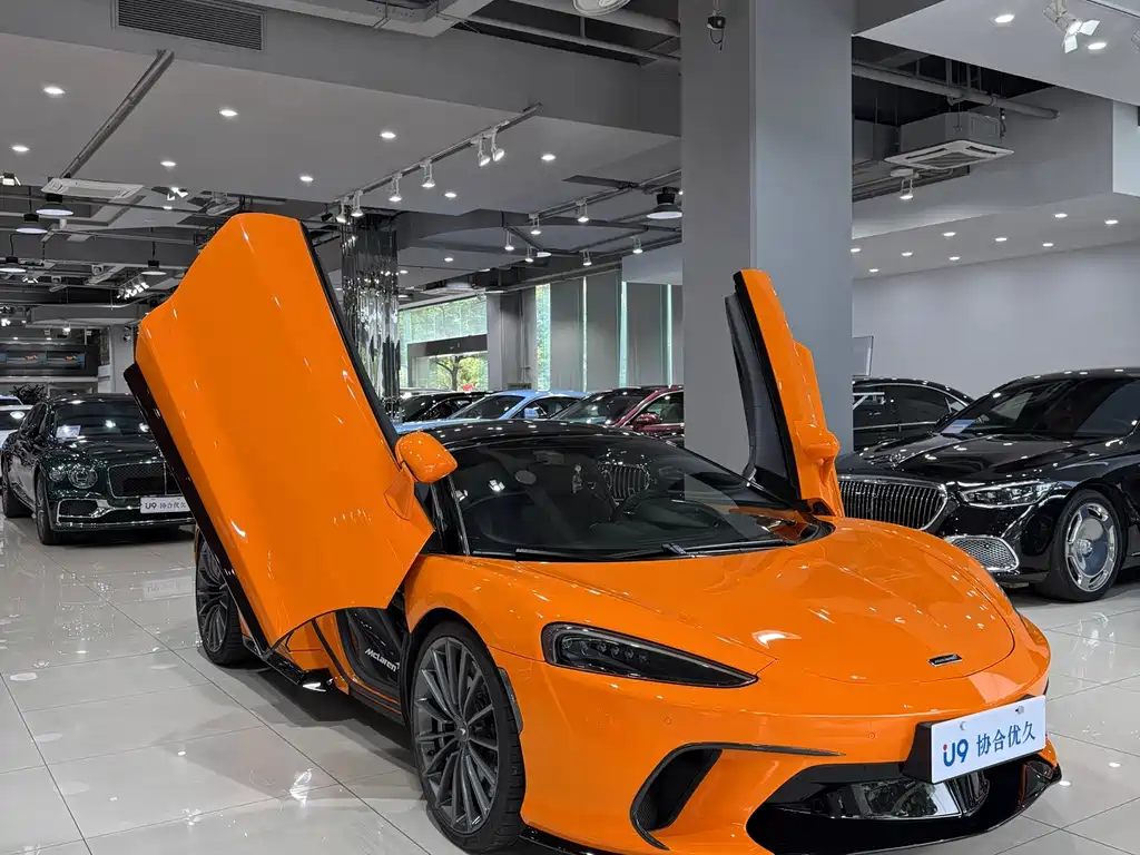 McLaren GT — миниатюра 3