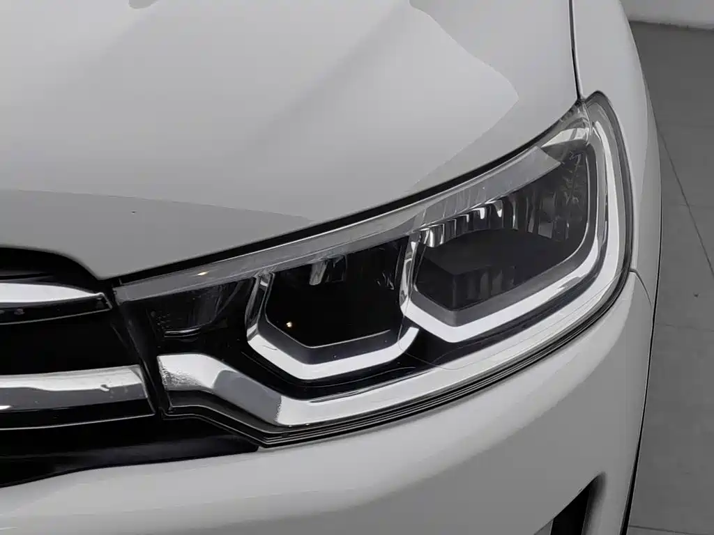 Citroen C3-XR — миниатюра 7