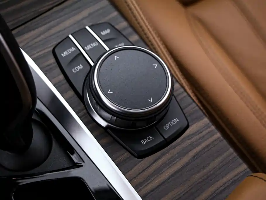 BMW 6 Series GT — миниатюра 11