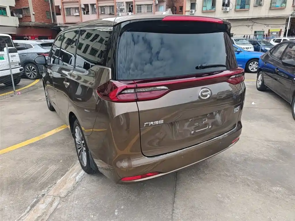GAC M6 2019 270T AT Luxury （ мест） V