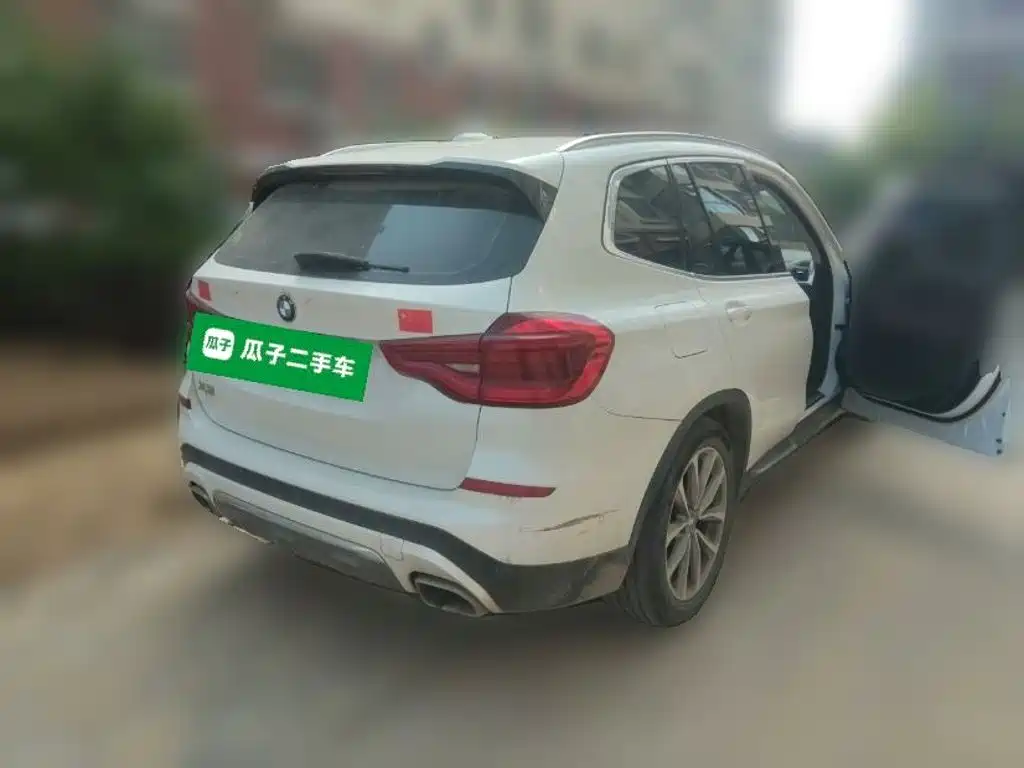 BMW X3 — миниатюра 6