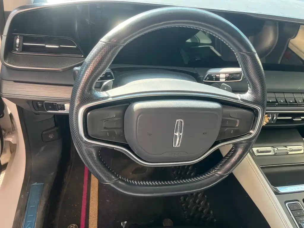 Lincoln Z — миниатюра 9