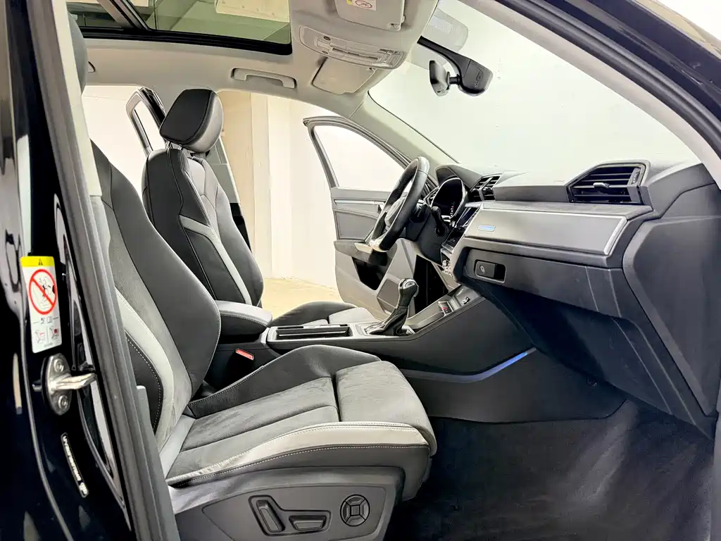 Audi Q3 2022 35 TFSI Fashion