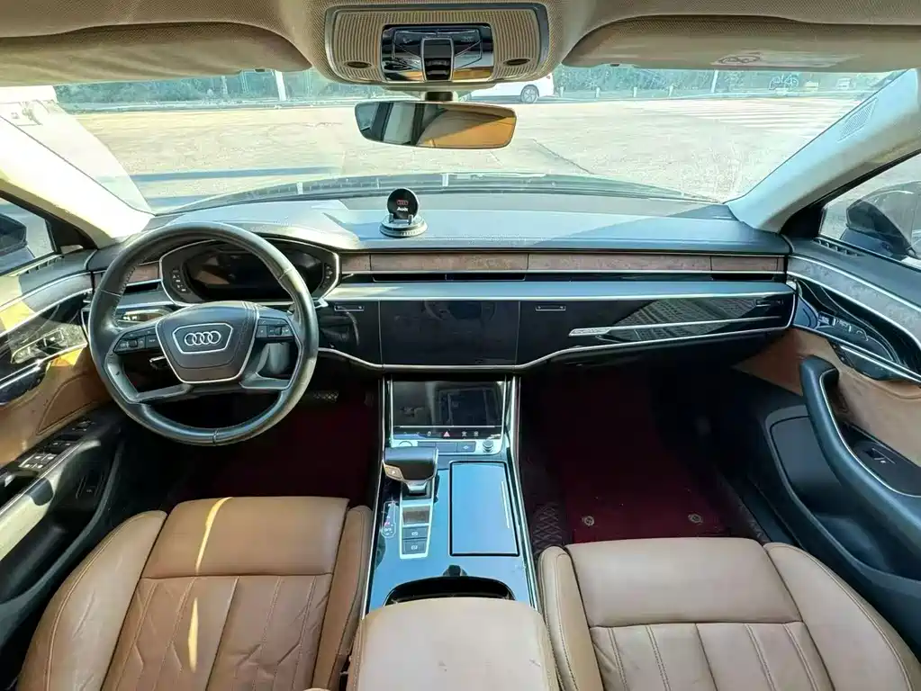 Audi A8 — миниатюра 6