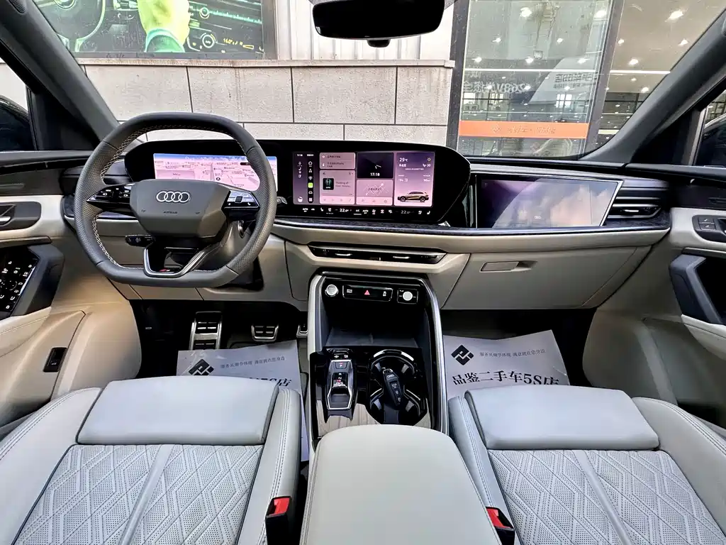 Audi Q5L — миниатюра 15