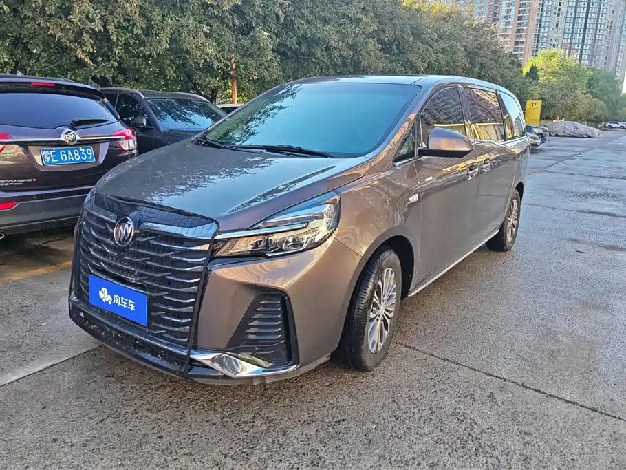 Buick GL8 2023