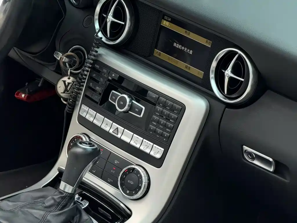 Mercedes-Benz SLK-Class — миниатюра 4