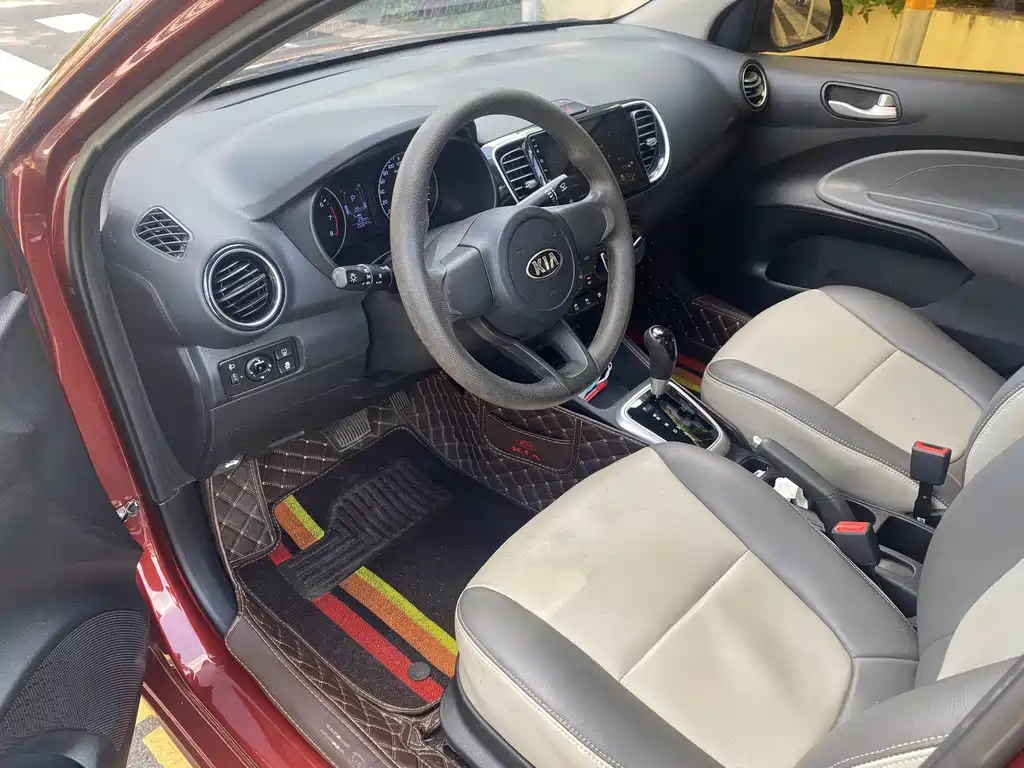 Kia Huanchi — миниатюра 6