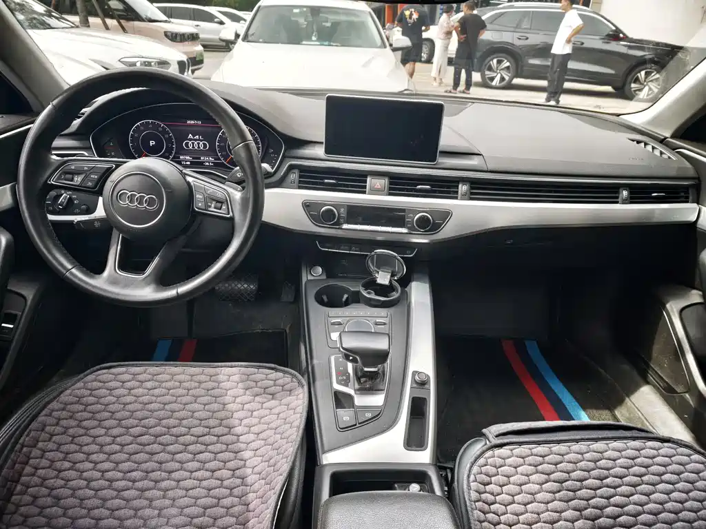 Audi A4L 2018 30 40 TFSI Fashion