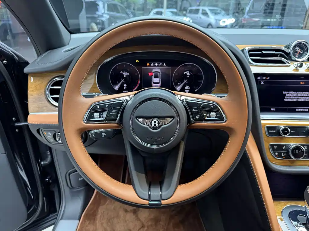 Bentley Bentayga — фотографии объявления, Фото 27