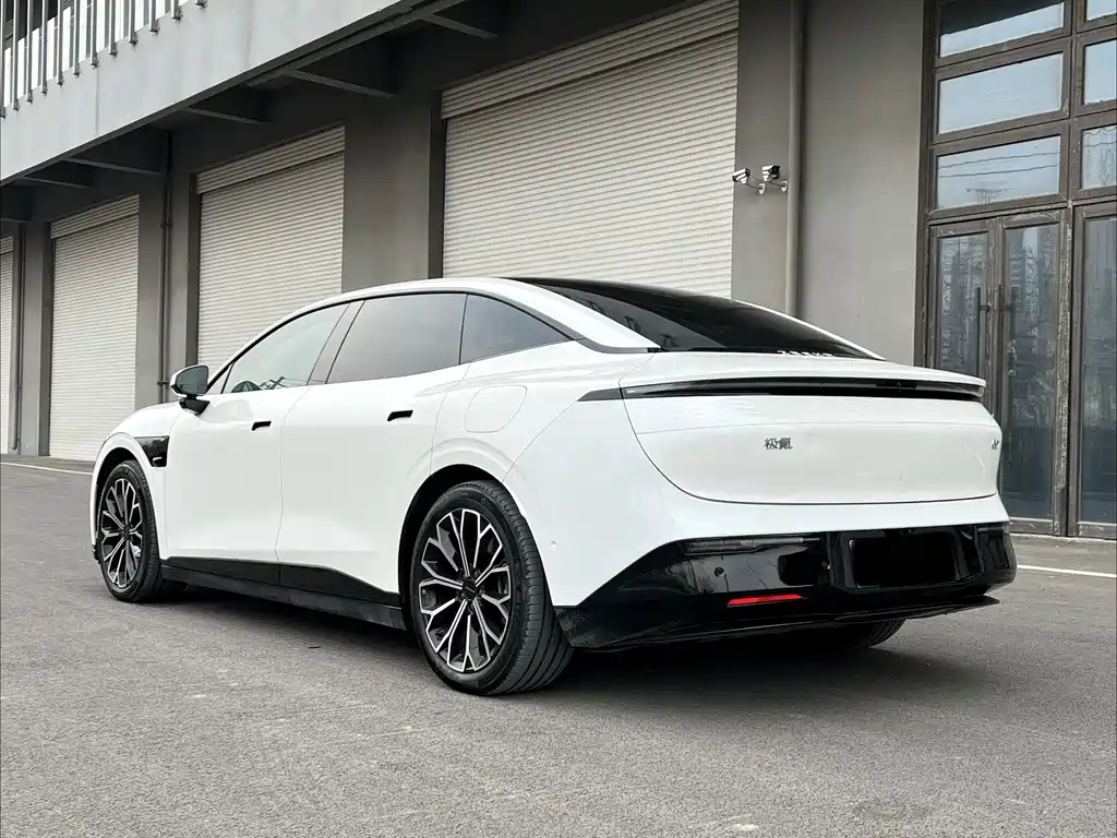 ZEEKR EXTREME KRYPTON 007