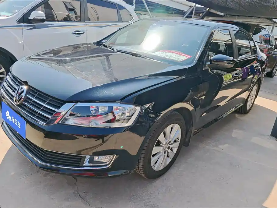 Volkswagen Lavida 2014