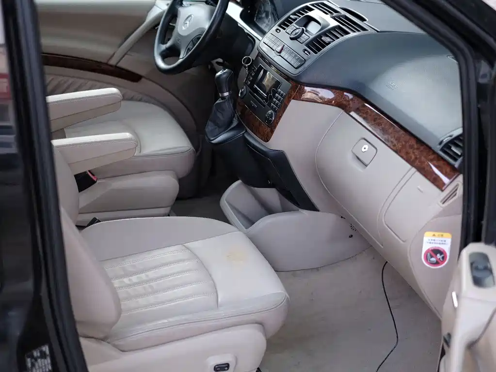 Mercedes-Benz Viano — миниатюра 51