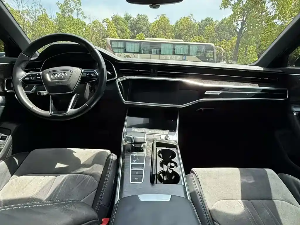 Audi A6L 2021 45 TFSI
