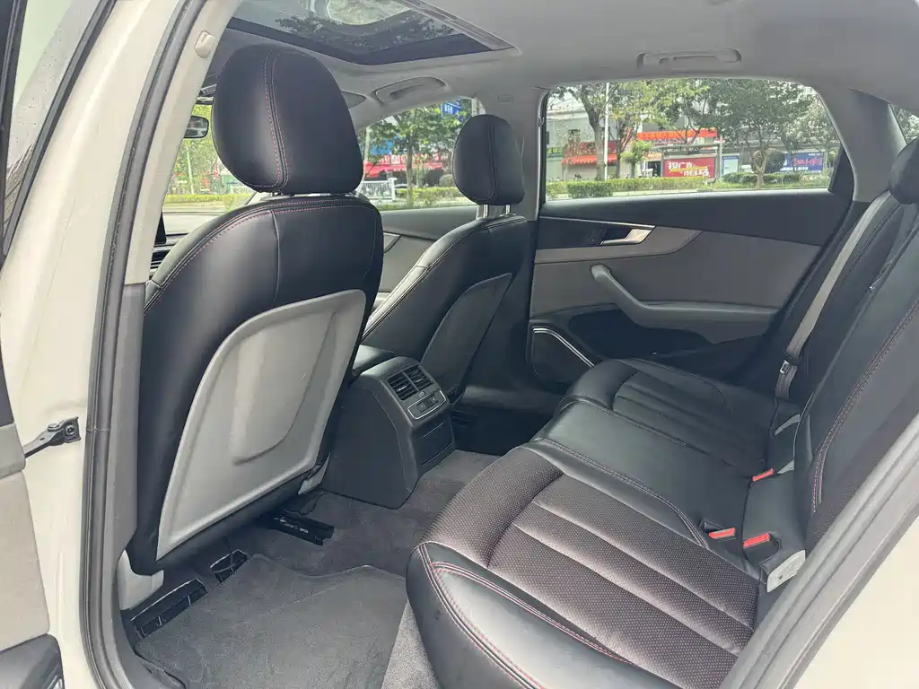 Audi A4L — миниатюра 7