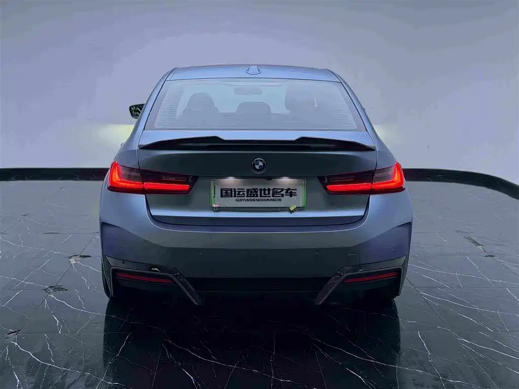 BMW i3 2024 eDrive 35 L