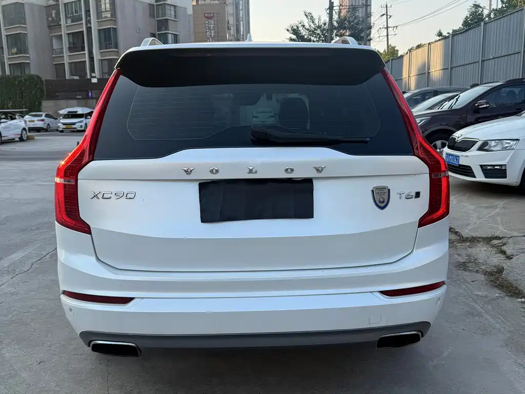 Volvo XC90 — миниатюра 14